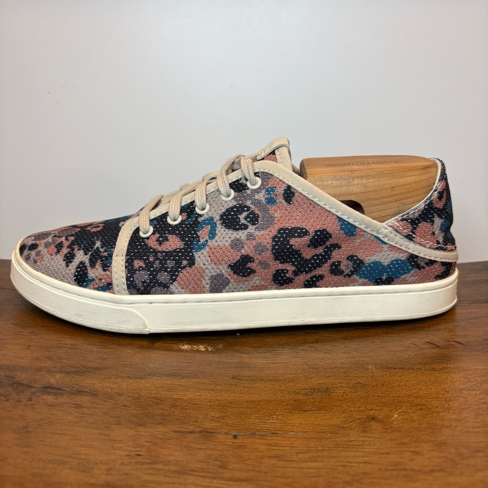 OluKai Women's Low-Top Sneakers in Blush Pink Leopard Print
